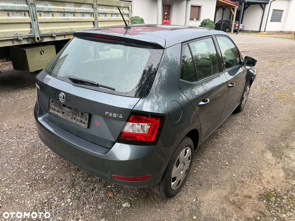 Skoda Fabia 1.0 MPI Active - 4