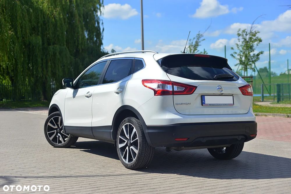 Nissan Qashqai 1.6 DIG-T Tekna - 5