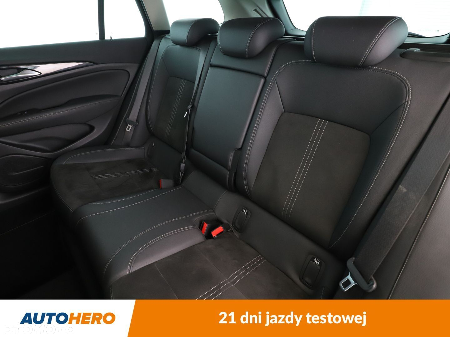 Opel Insignia - 14