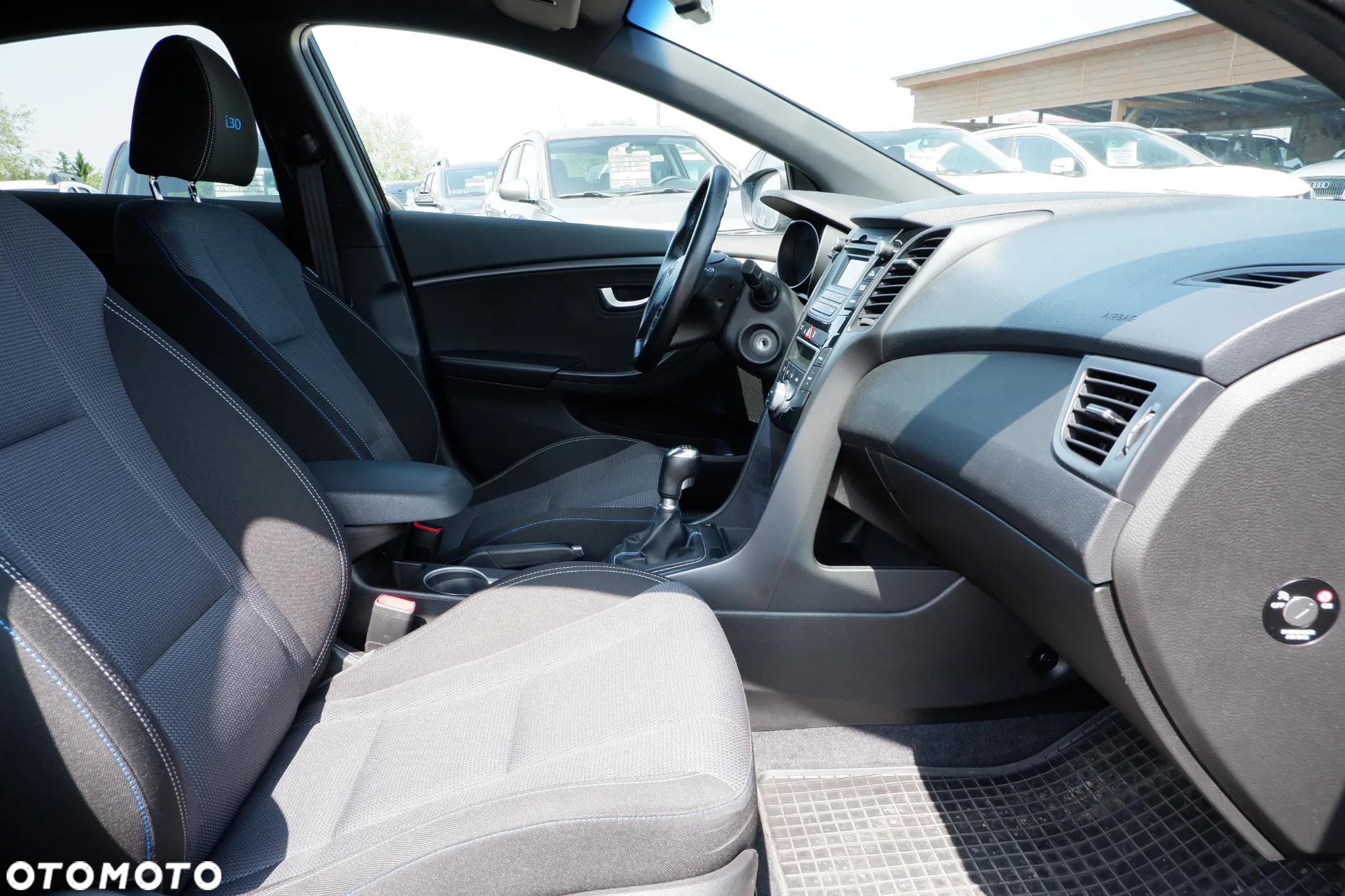 Hyundai i30 1.6 CRDi BlueDrive Go - 10