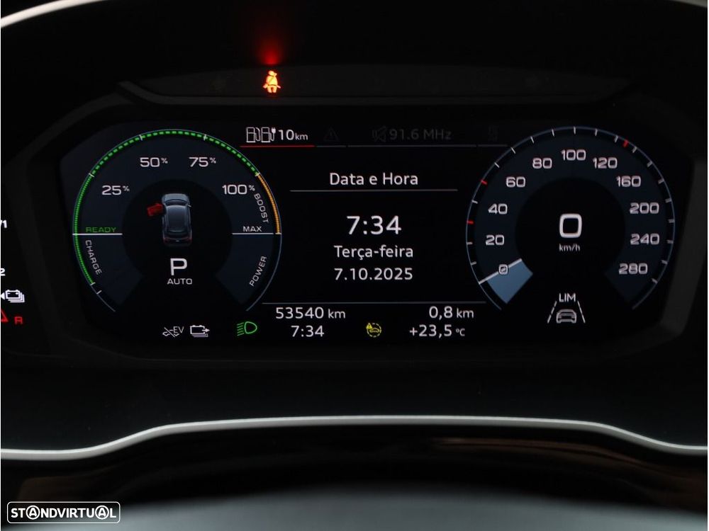 Audi Q3 45 TFSIe S tronic - 21