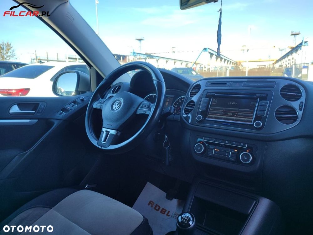 Volkswagen Tiguan - 14