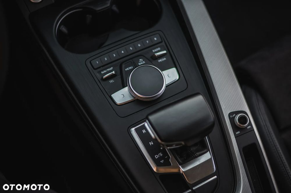 Audi A4 2.0 TDI clean diesel Multitronic - 25