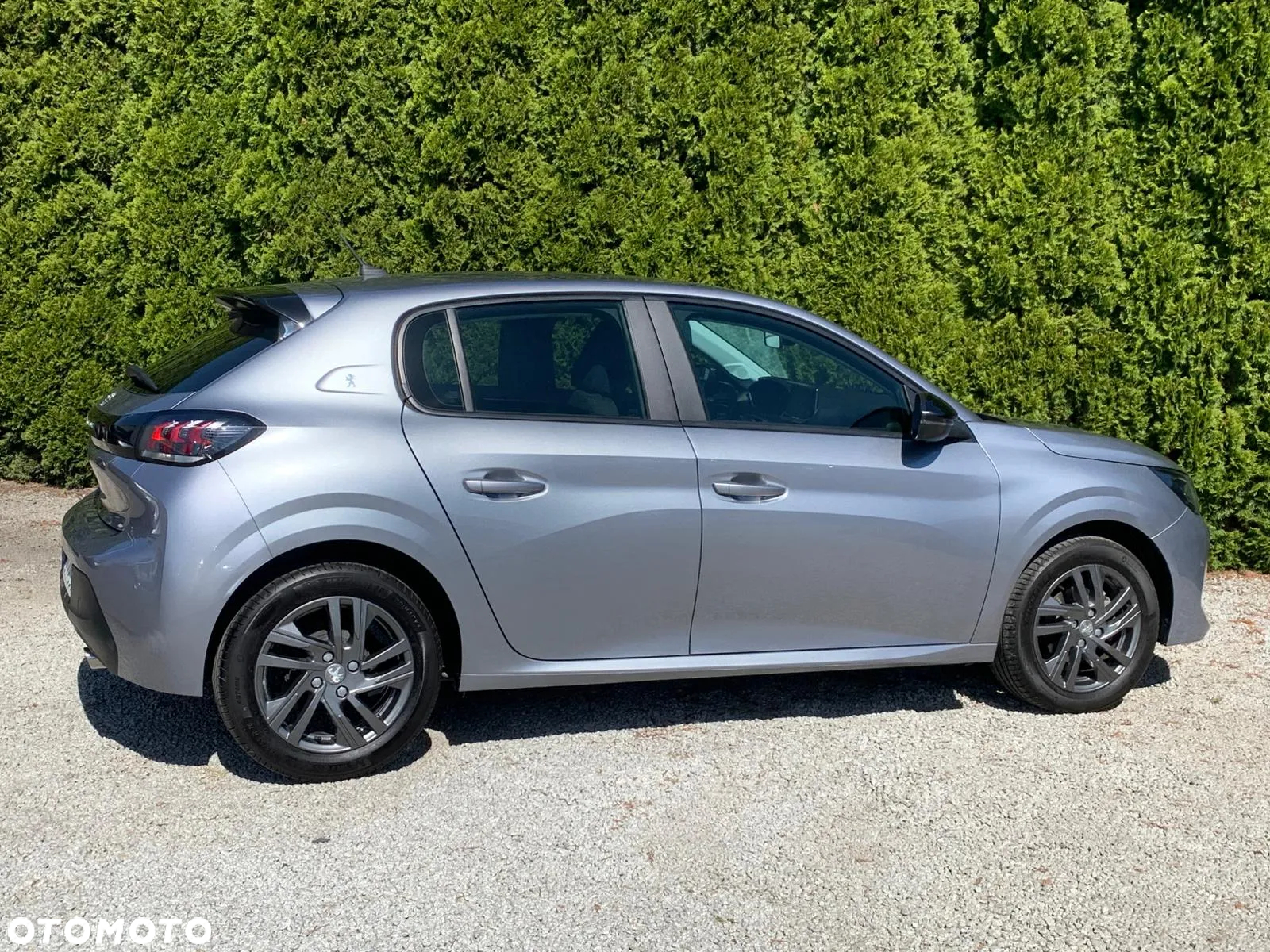 Peugeot 208 PureTech 75 Like - 8