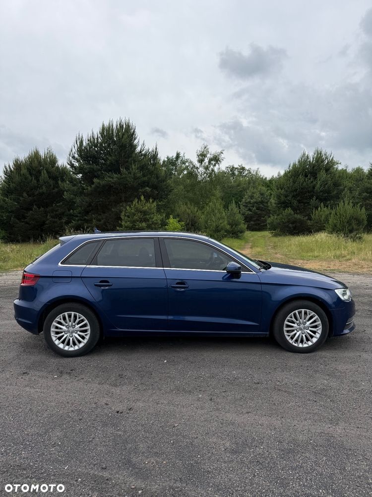 Audi A3 Sportback 2.0 TDI Ambiente - 3