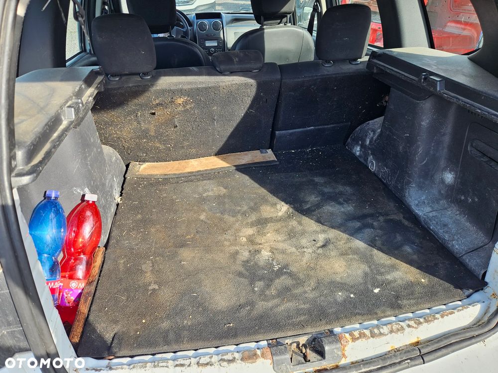 Dacia Duster 1.6 SCe Laureate 4x4 S&S - 28