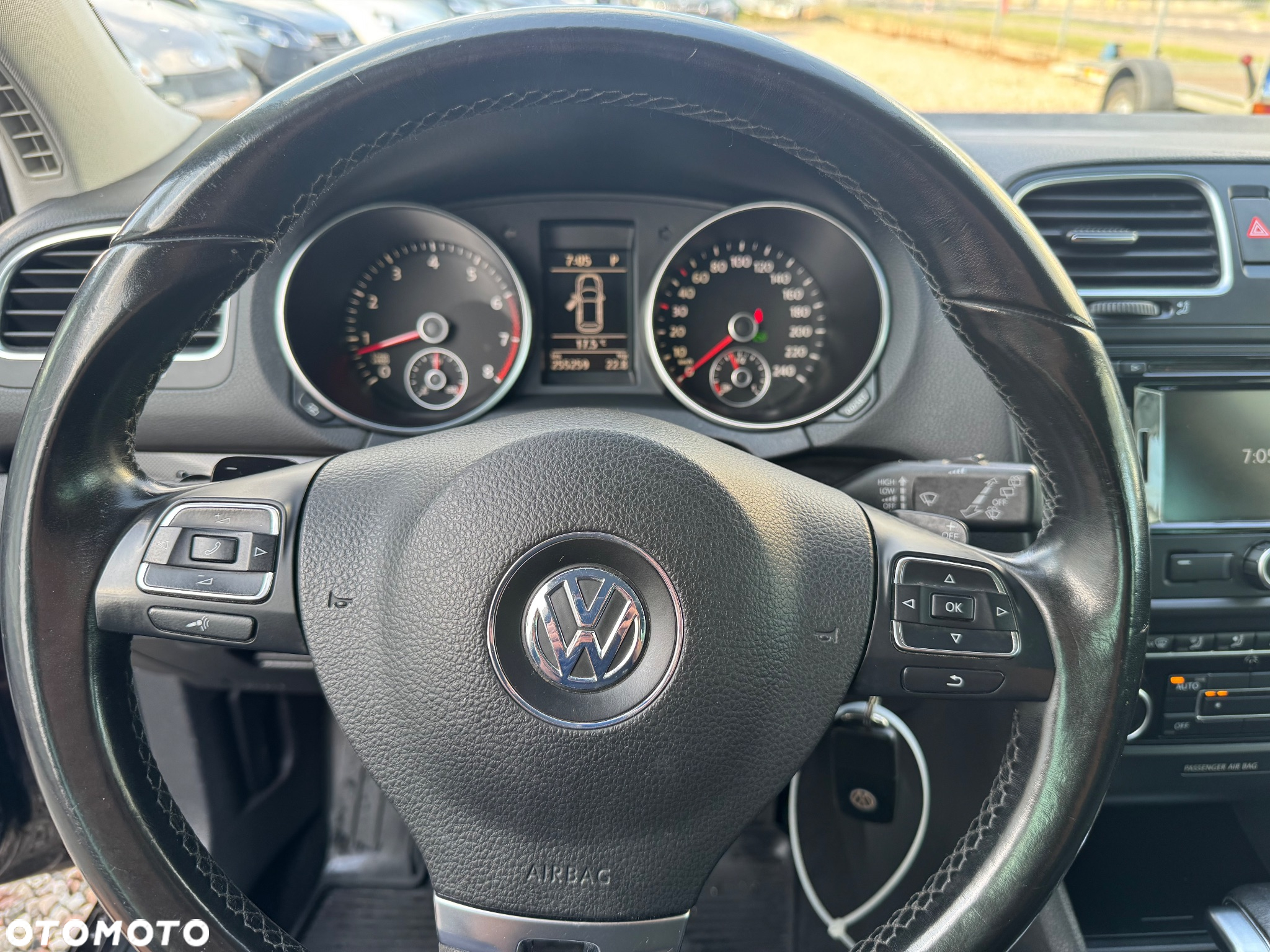 Volkswagen Golf 1.4 TSI DSG Comfortline - 13