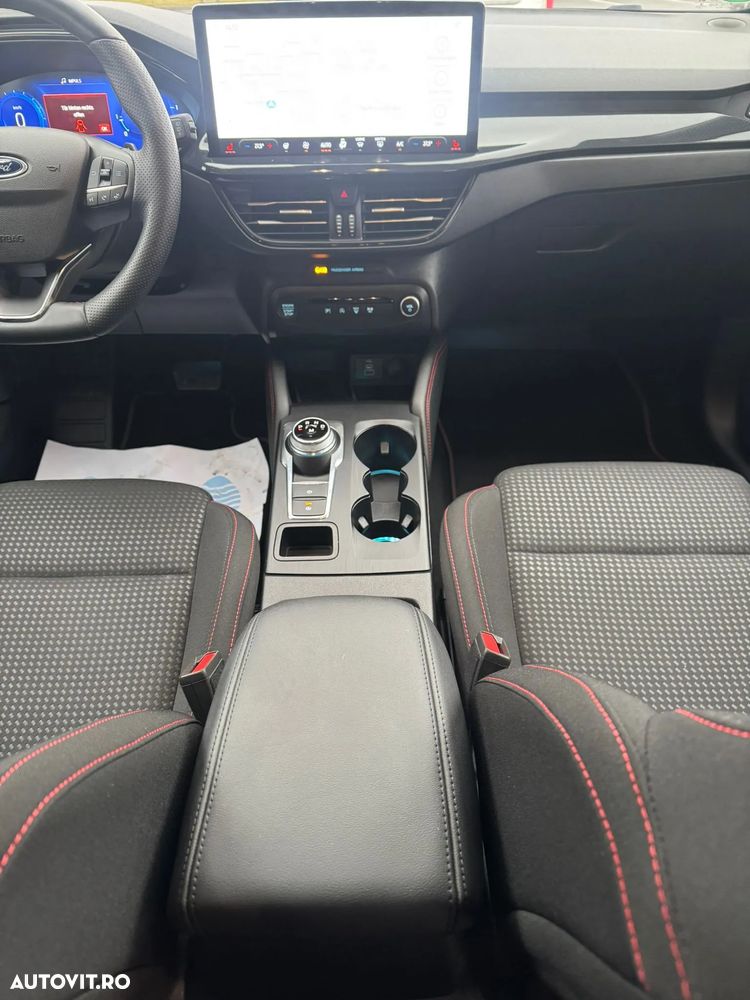 Ford Focus Turnier 1.5 EcoBlue Start-Stopp-System Aut. ST-LINE X - 11