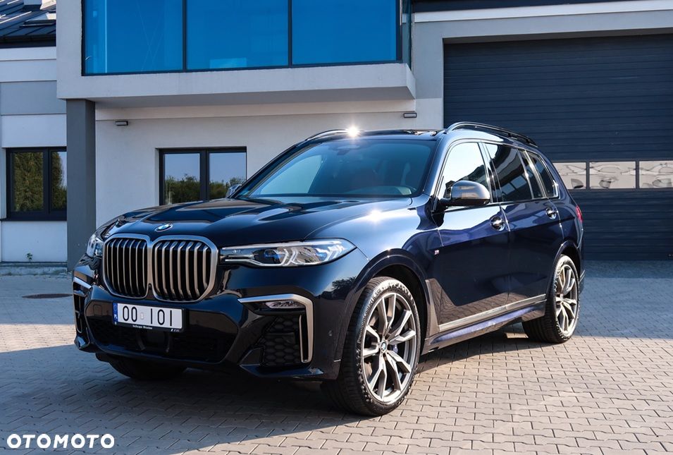 BMW X7 M50d sport - 4
