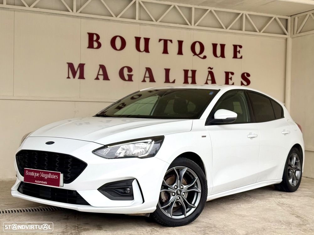 Ford Focus 1.0 EcoBoost MHEV ST-Line - 1
