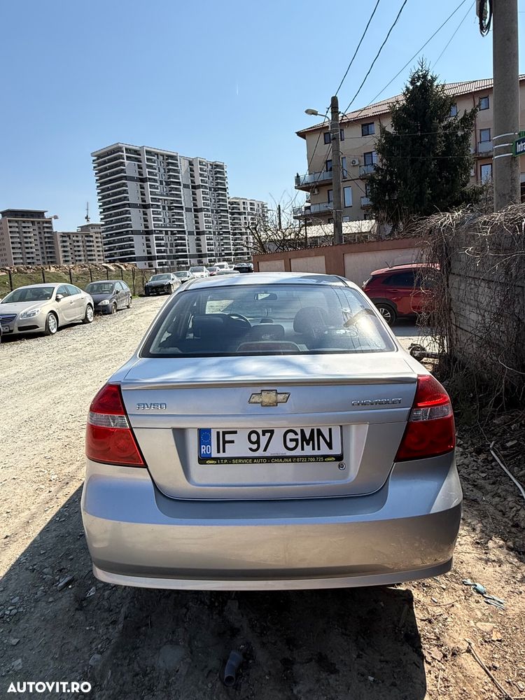 Chevrolet Aveo 1.4 16V LT - 13