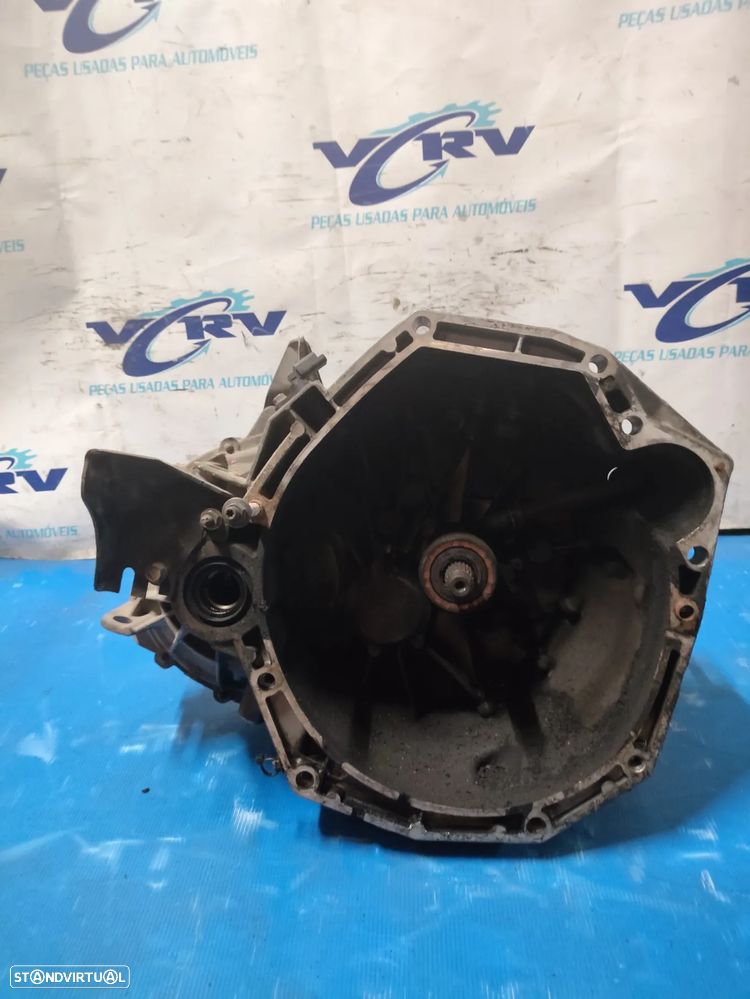 Caixa de velocidades Megane II 1.5 Dci 106Cv 6Vel. 2006 Ref: TL4 A 001 - 3