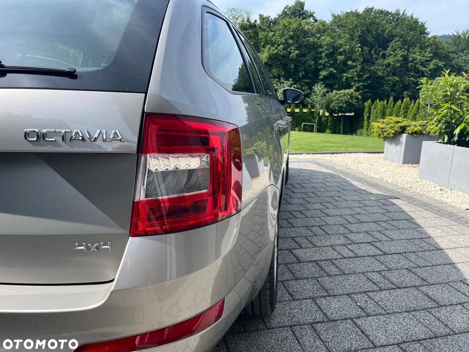 Skoda Octavia 2.0 TDI 4x4 Style - 8