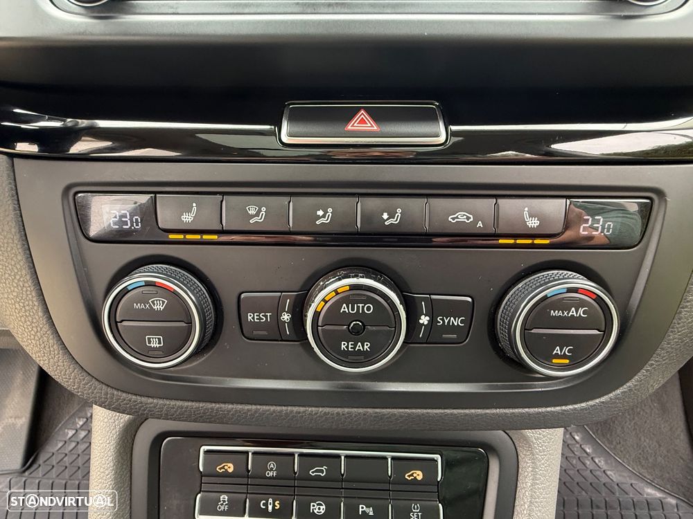 VW Sharan 2.0 TDI Highline DSG - 44