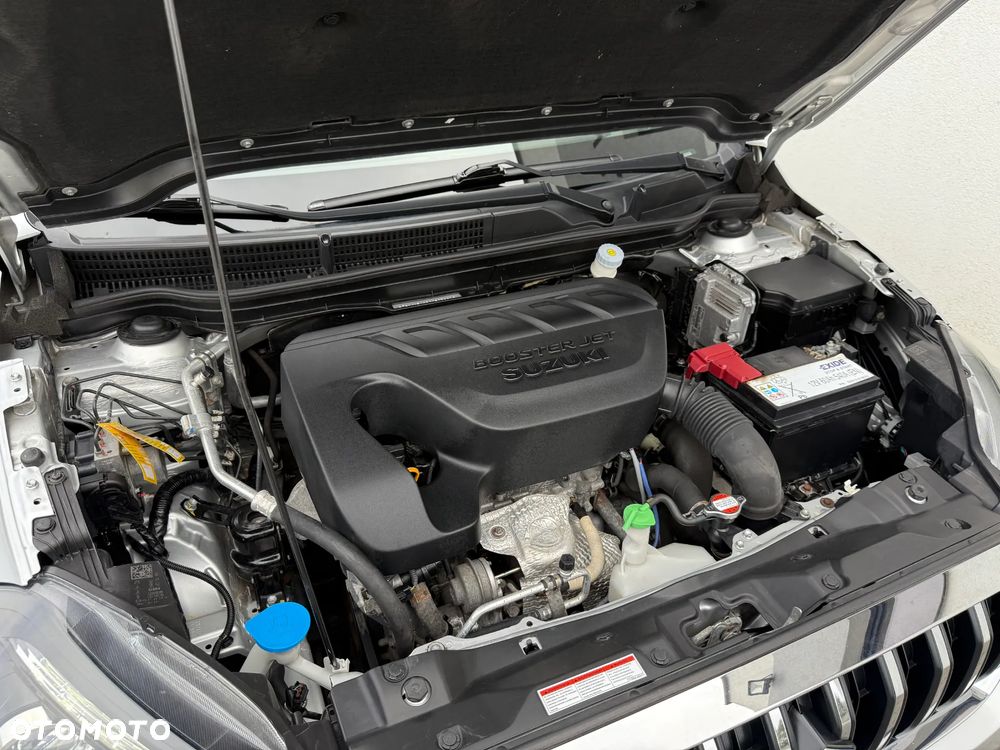 Suzuki SX4 S-Cross 1.4 T Premium 4WD - 29