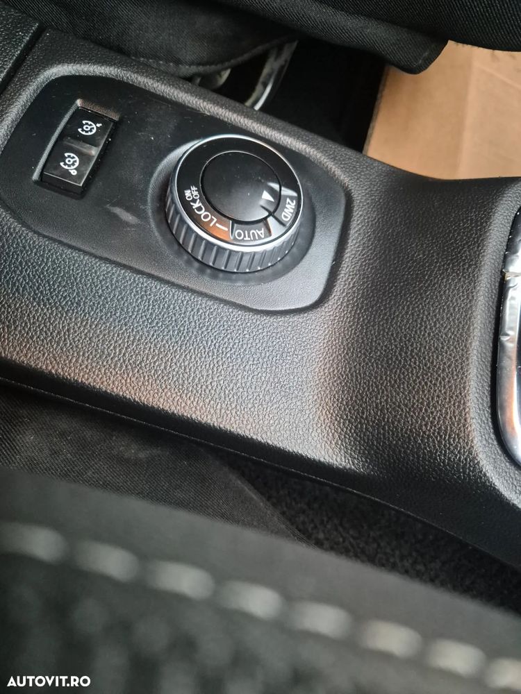 Dacia Duster 1.5 Blue dCi 4WD Essential - 9