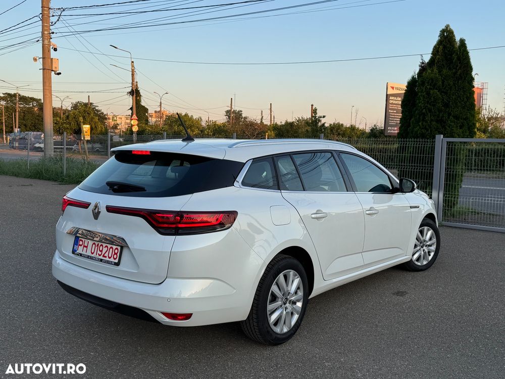 Renault Megane TCe 140 GPF EDC BUSINESS EDITION - 5