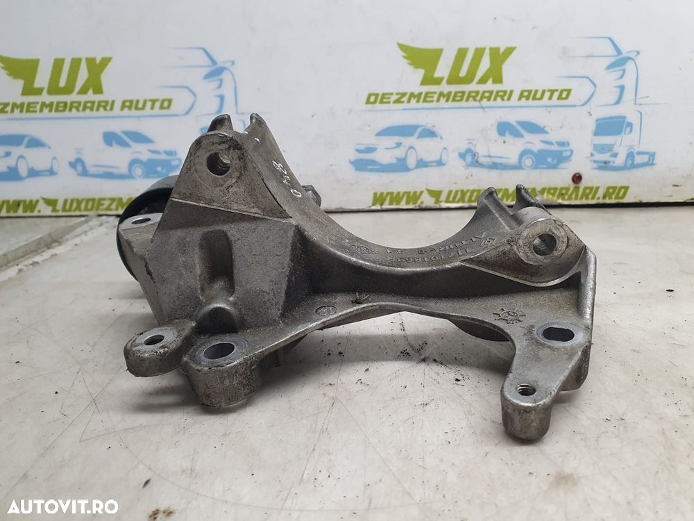 Suport alternator 117101869R  0.9 TCE H4B408 Renault Logan 2 [facelif - 1