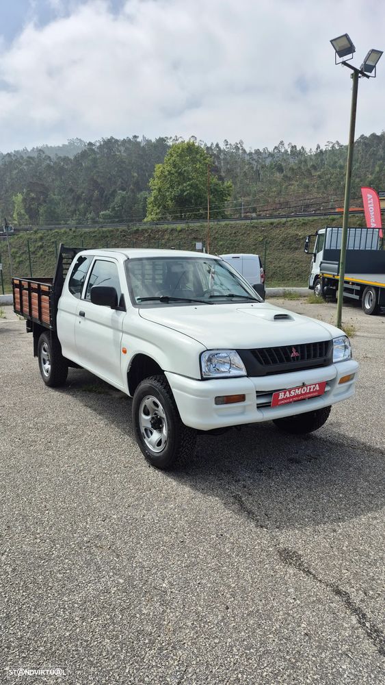 Mitsubishi L200 2.5 TD - 1