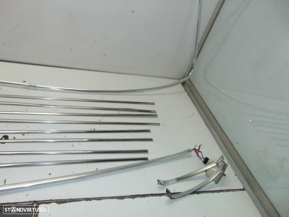 Volvo 144S 69 friso pára-brisas - 8