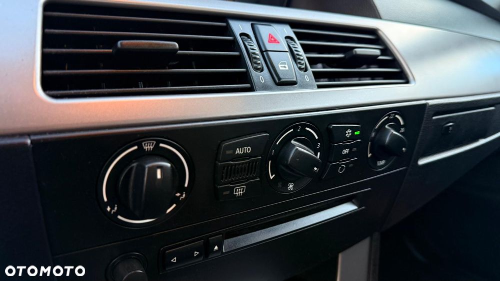 BMW Seria 5 - 25