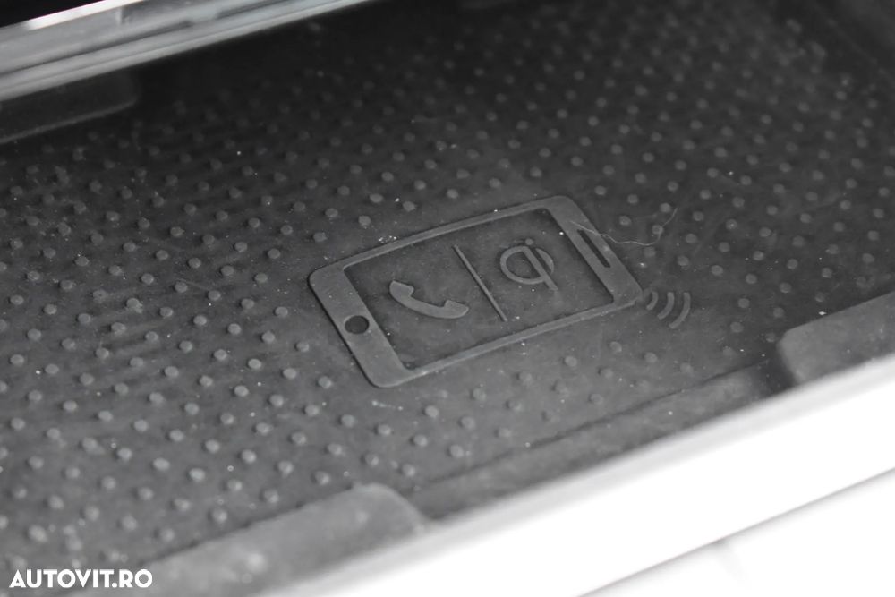 Skoda Octavia 2.0 TDI AMBITION DSG - 33