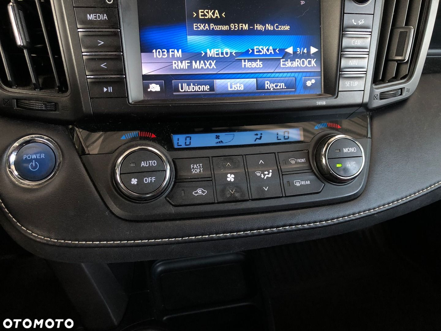 Toyota RAV4 - 24