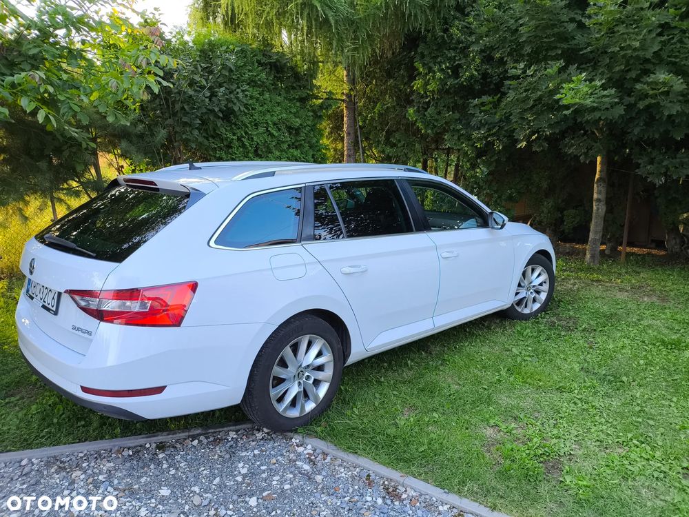 Skoda Superb - 2