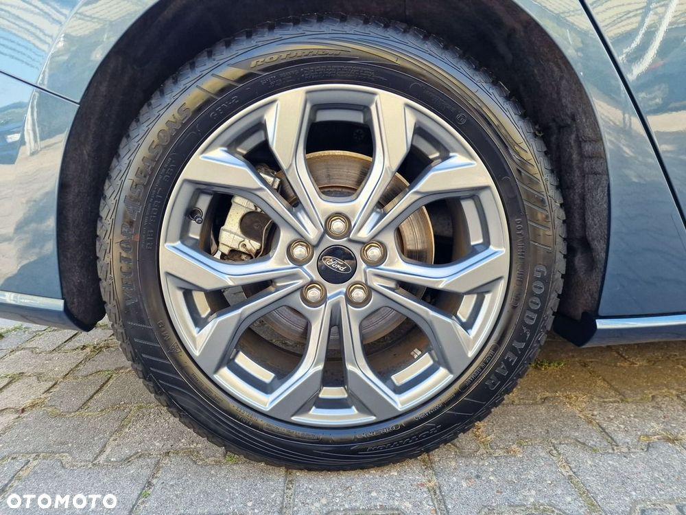 Ford Focus 1.0 EcoBoost Hybrid ST-LINE X - 16