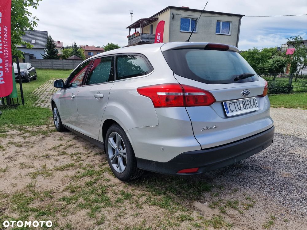 Ford Focus 1.5 TDCi SYNC Edition - 3