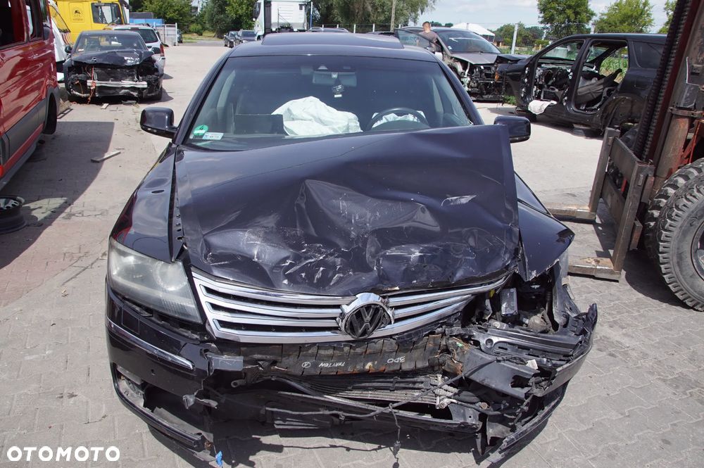 Volkswagen Phaeton w całości na części tel 692 106 889 silnik cexa 3.0 tdi lakier LC9X 2011 skrzynia silnik drzwi klapa zderzak lampa - 1