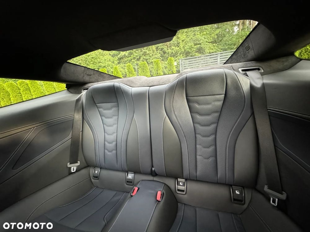 BMW Seria 8 840i xDrive - 24