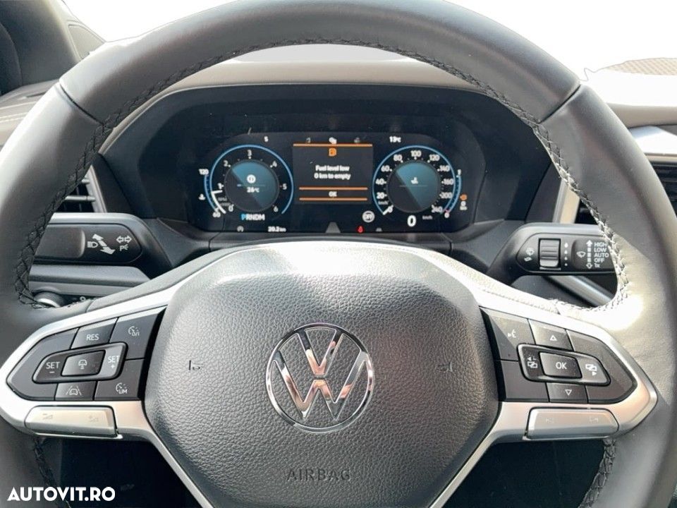 Volkswagen Amarok - 8