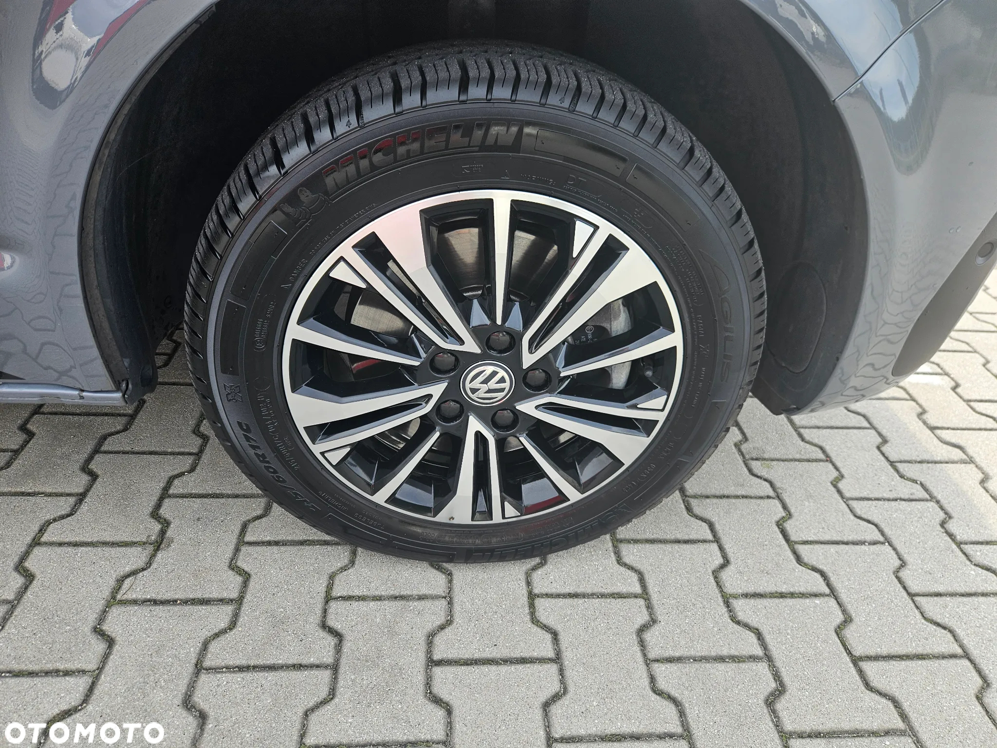 Volkswagen Multivan 6.1 2.0 TDI L1 Higline DSG - 12