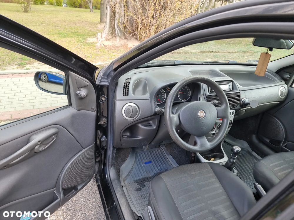 Fiat Punto - 8