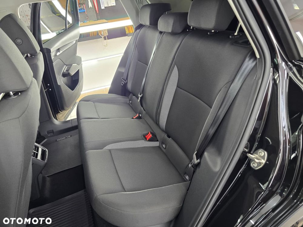 Skoda Elroq 60 63kWh - 11