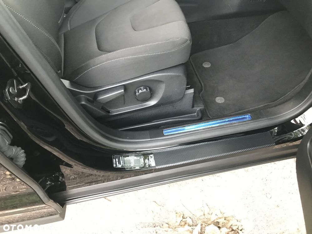 Ford S-Max 1.5 Eco Boost Start-Stopp Titanium - 28