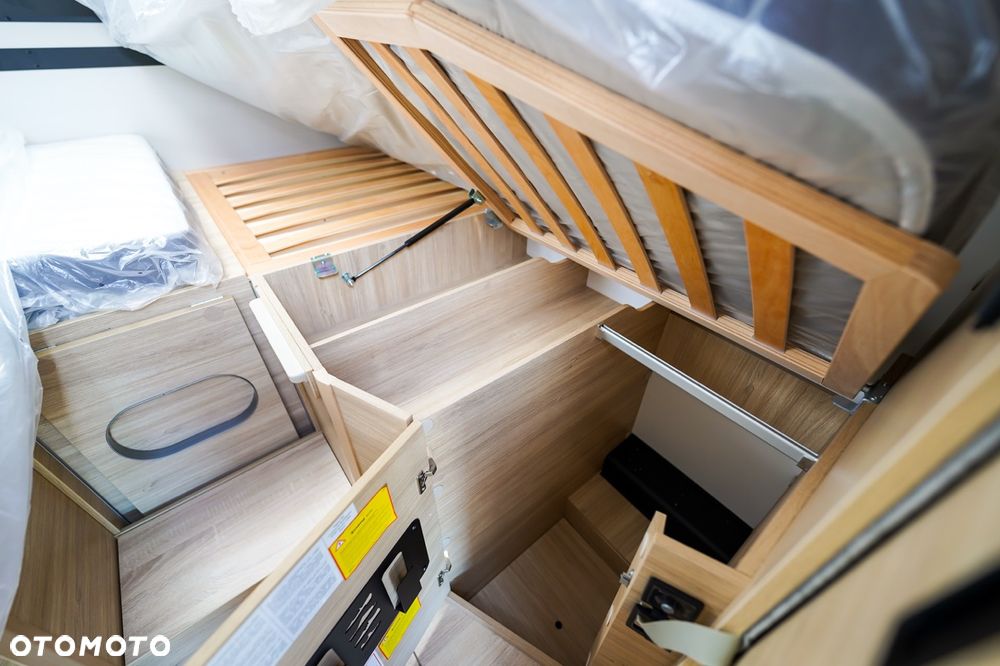 Ford Chausson 777 Etape Line - 35