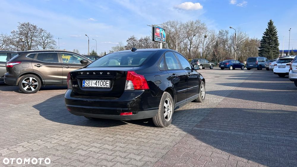 Volvo S40 1.6 Momentum - 9