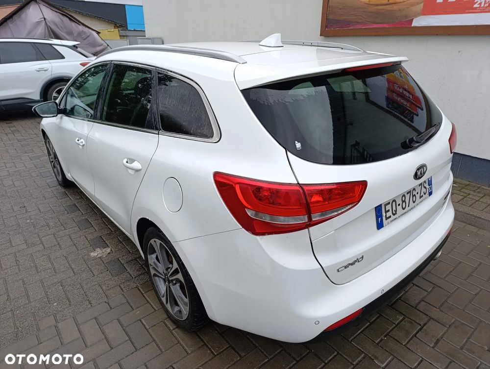 Kia Ceed 1.0 T-GDI GT-Line - 4