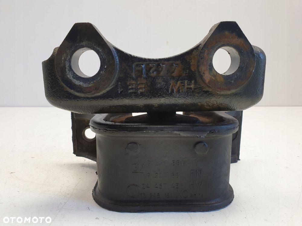 Opel Meriva A OPC 1.6 T turbo PODUSZKA SILNIKA - 6