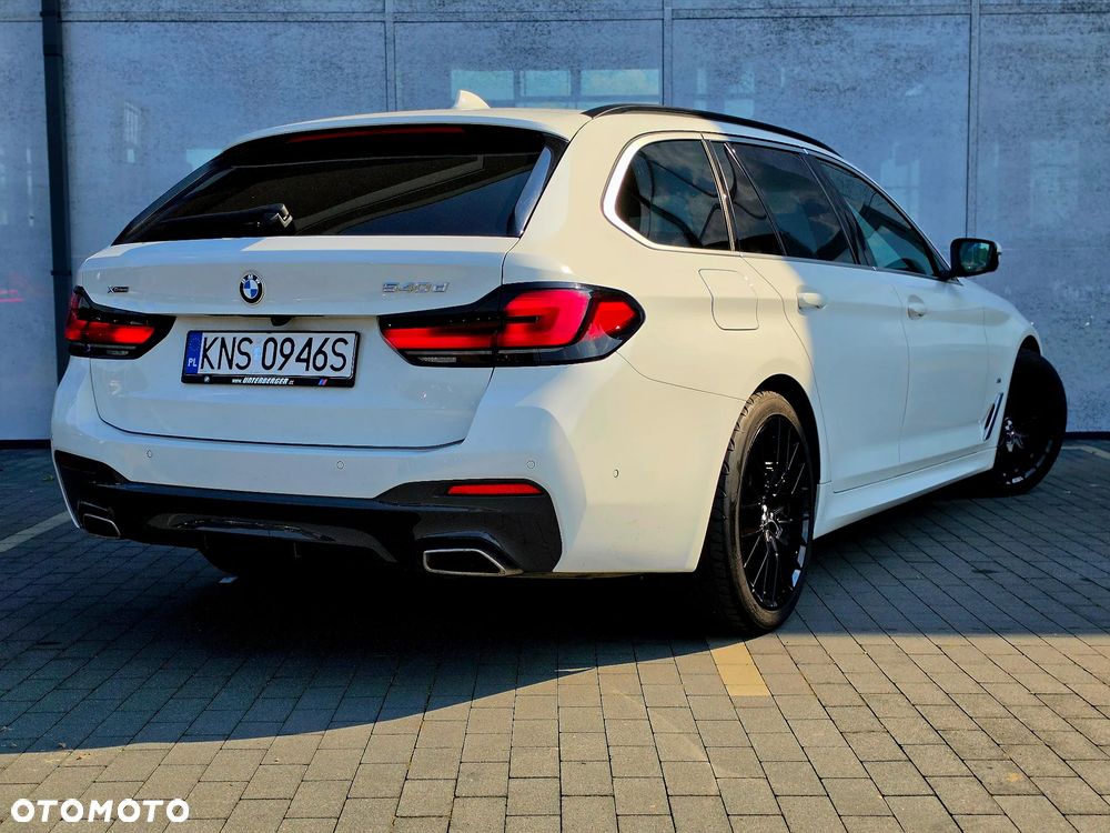 BMW Seria 5 540d xDrive M Sport Edition - 34