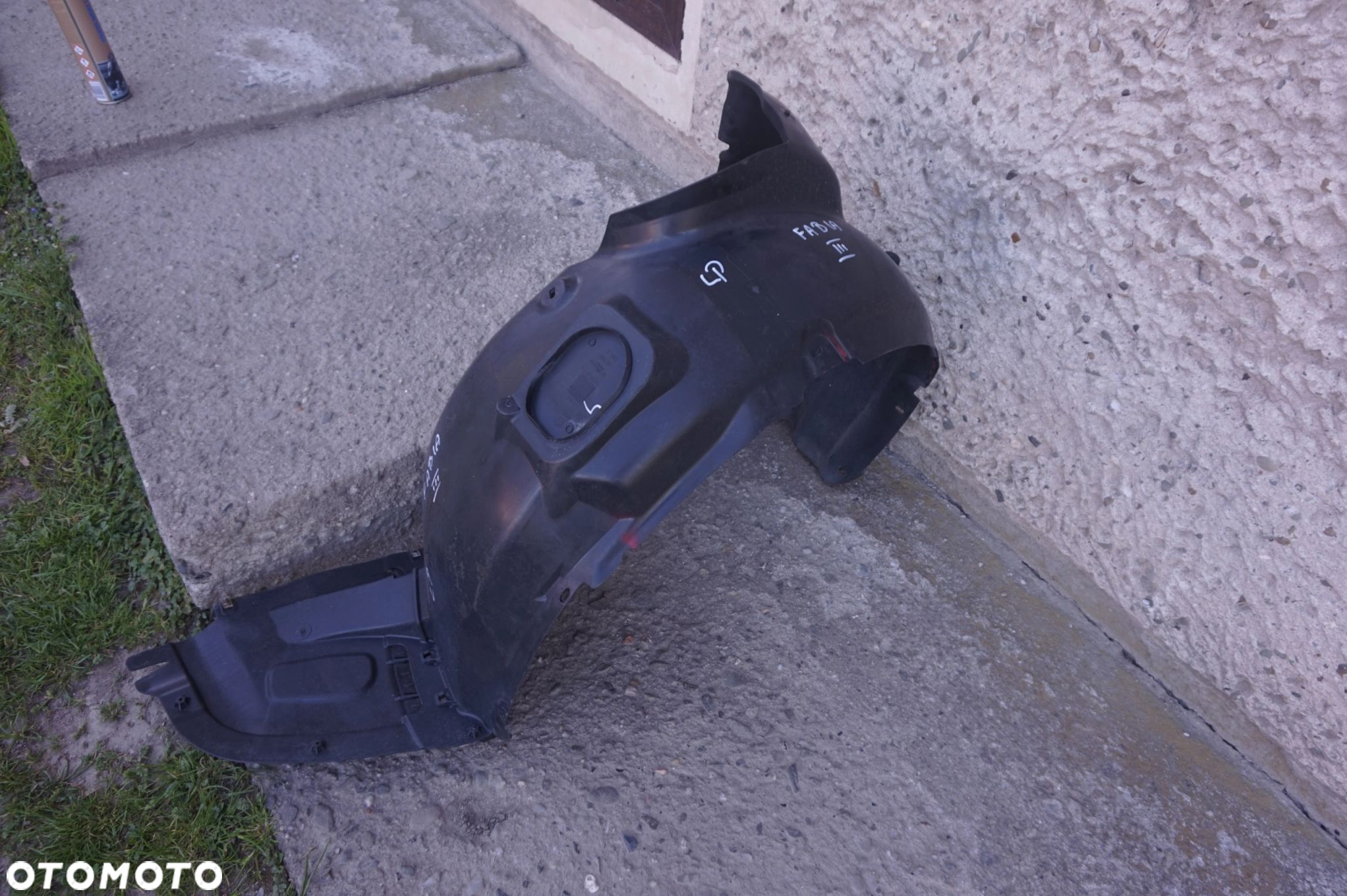 NADKOLE LEWE PRZEDNIE SKODA FABIA III 3 6V0809957 - 2