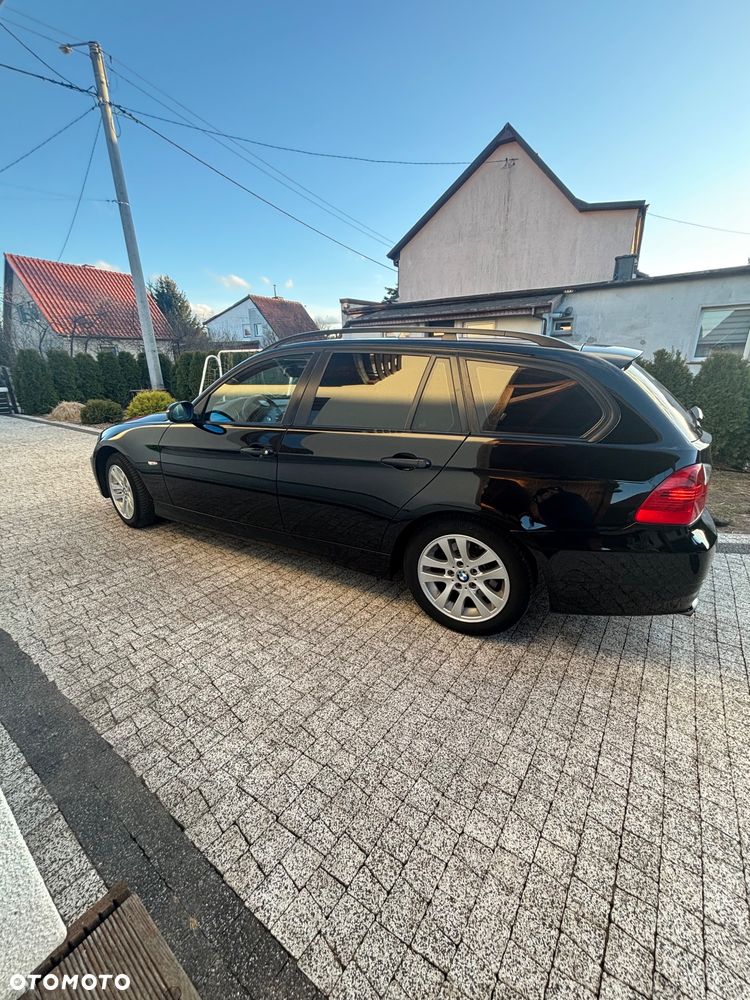 BMW Seria 3 318i Edition Exclusive - 9