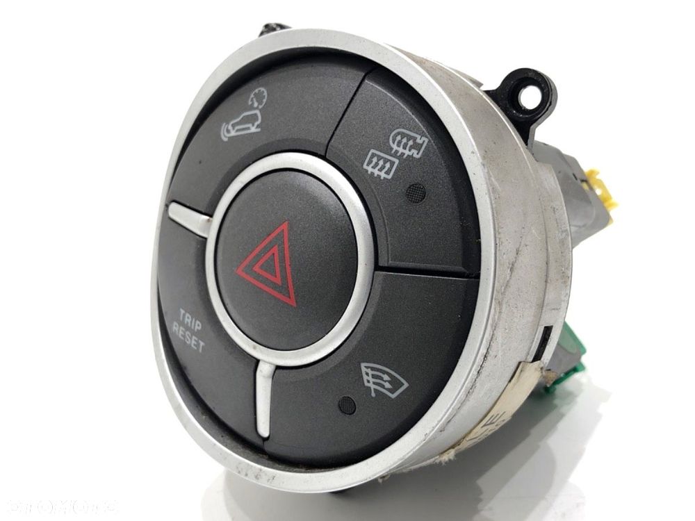 WŁĄCZNIK ŚWIATEŁ AWARYJNYCH  SSANGYONG KYRON 2005 - 2022 2.0 Xdi 4x4 100 kW [136 KM] olej - 2