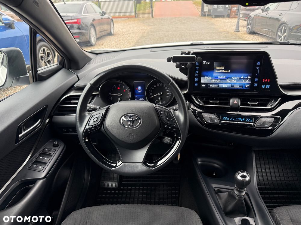 Toyota C-HR 1.2 T Premium - 8