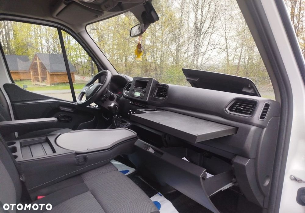 Renault Master - 18