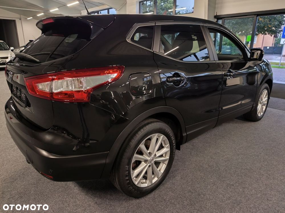 Nissan Qashqai 1.6 DIG-T Tekna - 4