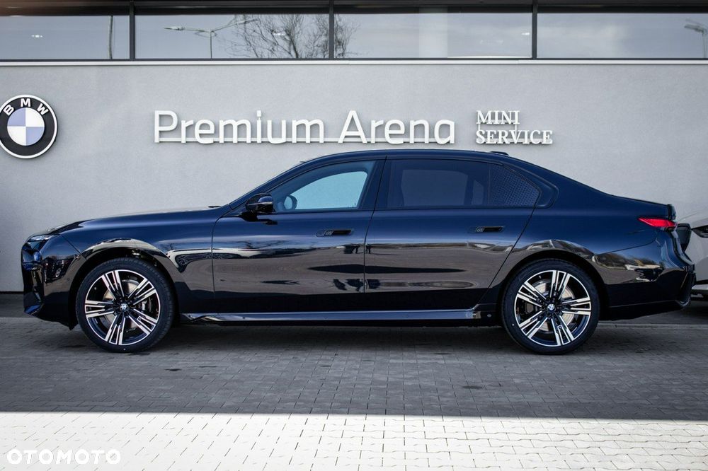 BMW Seria 7 - 11