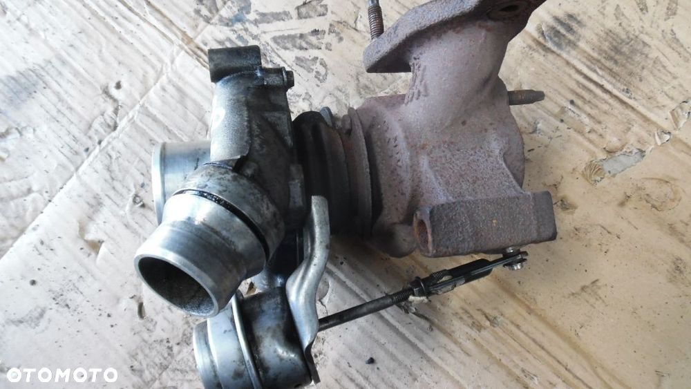 Turbosprężarka Renault Trafic 2.0DCI 08r. - 2